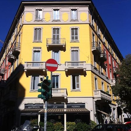 Appartement Townhouse Milan Extérieur photo
