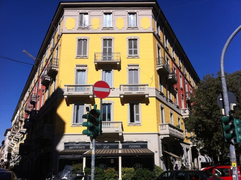 Appartement Townhouse Milan Extérieur photo